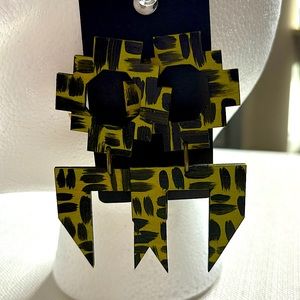 Wooded Hand Crafted Green & Black Earrings